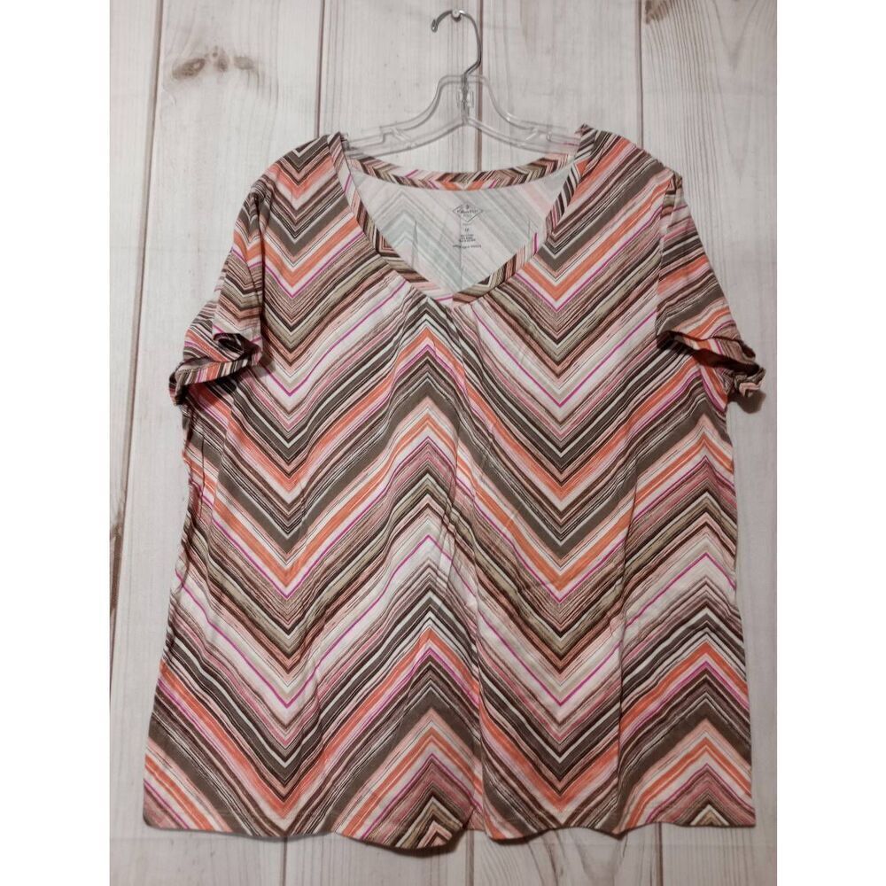 St Johns Bay Womens Brown Pink Chevron Print Short Sleeve Top Plus Size